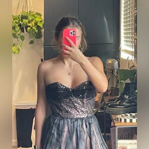 A dress, Betsey Johnson, 0, black/pink